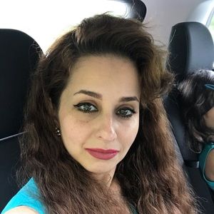 Meet your Posher, Sara